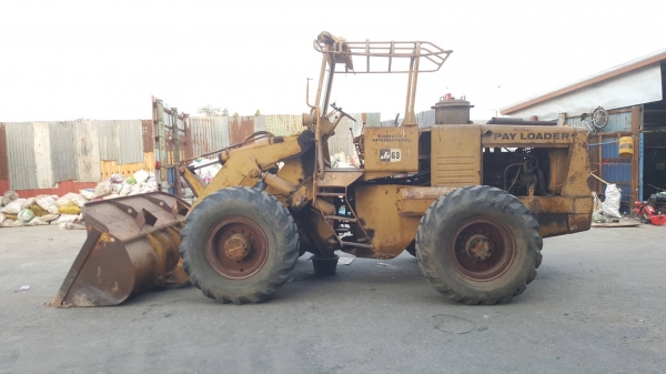 ขายด่วน รถตัก KOMATSU JH63 เอวอ่อน เครื่องดี สภาพเดิมๆ ยางสวย แบตใหม่ ราคาต่อรองได้ครับ