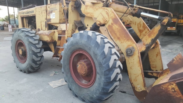 ขายด่วน รถตัก KOMATSU JH63 เอวอ่อน เครื่องดี สภาพเดิมๆ ยางสวย แบตใหม่ ราคาต่อรองได้ครับ
