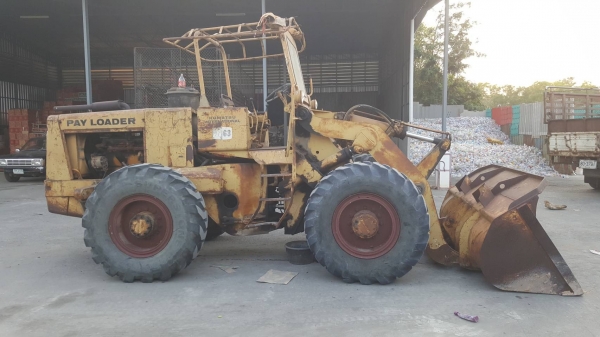 ขายด่วน รถตัก KOMATSU JH63 เอวอ่อน เครื่องดี สภาพเดิมๆ ยางสวย แบตใหม่ ราคาต่อรองได้ครับ
