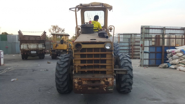 ขายด่วน รถตัก KOMATSU JH63 เอวอ่อน เครื่องดี สภาพเดิมๆ ยางสวย แบตใหม่ ราคาต่อรองได้ครับ ขายด่วน รถตัก KOMATSU JH63 เอวอ่อน เครื่องดี สภาพเดิมๆ ยางสวย แบตใหม่ ราคาต่อรองได้ครับ