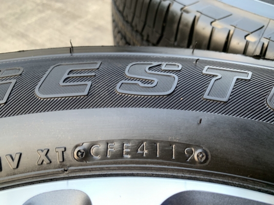 ล้อแม็กป้ายแดง Ford Ranger Wildtrak รุ่นใหม่ล่าสุด ขอบ18 พร้อมยางใหม่ป้ายแดง 265-60-18 Bridgestone ปลายปี 19 ยกห้าง