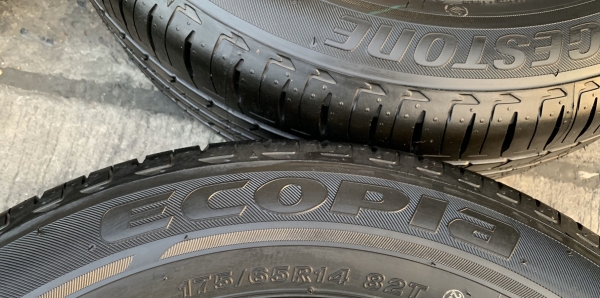 ยางป้ายแดง 175-65-14 Bridgestone ปี 19 ตุ่มอลัง เป้งๆทุกเส้น