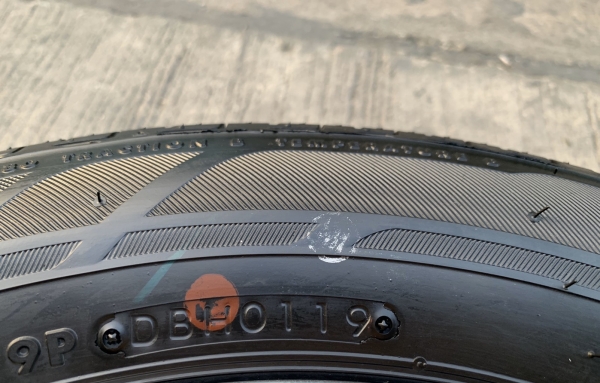 ยางป้ายแดง 175-65-14 Bridgestone ปี 19 ตุ่มอลัง เป้งๆทุกเส้น