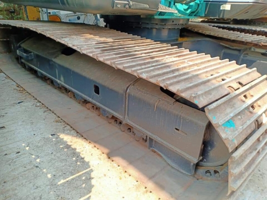 ขายKOBELCO SK120-3 มาร์คไฟว์ ซุปเปอร์ เก่านอก  แทรคใหญ่ 4พันกว่าชั่วโมง  โทร 089-3818694 จ๊อย
