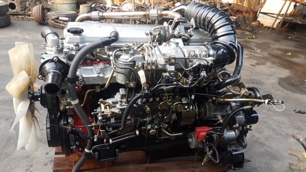ขายเครื่องยนต์hino jo8c ขายเครื่องยนต์hino jo8c