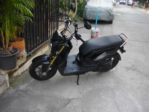 ขาย Honda Zoomer X หัวฉีด สวยเข้ม รถศูนย์เครื่องเดิมสุดยอดเยี่ยม ราคา 25500 บาท ขาย Honda Zoomer X หัวฉีด สวยเข้ม รถศูนย์เครื่องเดิมสุดยอดเยี่ยม ราคา 25500 บาท