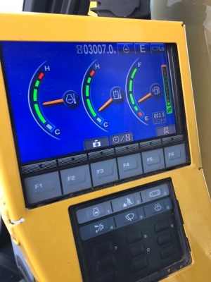 ขายดาวน์ Komatsu PC200-8MO ไมล์ 3,000 สภาพสวย