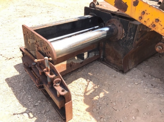 ขายรถปูยาง SUMITOMO HA31C (ขนาด 3 เมตร) รถนอกนำเข้าจากญี่ปุ่น สภาพสวยพร้อมใช้ มีVDOการทำงานครับ