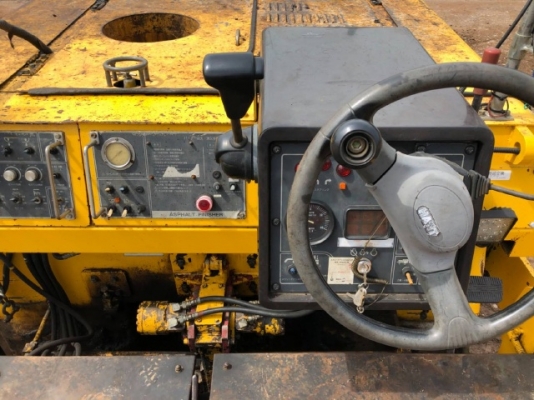 ขายรถปูยาง SUMITOMO (ขนาด 4.5 เมตร) ปี 2006 นำเข้าเองจากญี่ปุ่น สภาพสวยพร้อมใช้งาน มีVDOการทำงานครับ