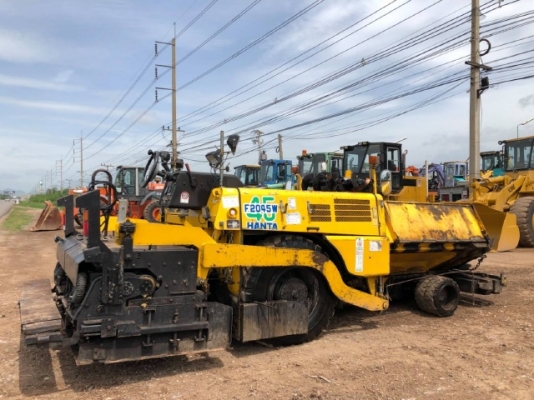 ขายรถปูยาง SUMITOMO (ขนาด 4.5 เมตร) ปี 2006 นำเข้าเองจากญี่ปุ่น สภาพสวยพร้อมใช้งาน มีVDOการทำงานครับ