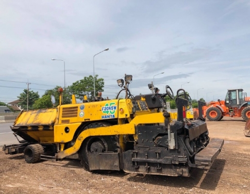 ขายรถปูยาง SUMITOMO (ขนาด 4.5 เมตร) ปี 2006 นำเข้าเองจากญี่ปุ่น สภาพสวยพร้อมใช้งาน มีVDOการทำงานครับ
