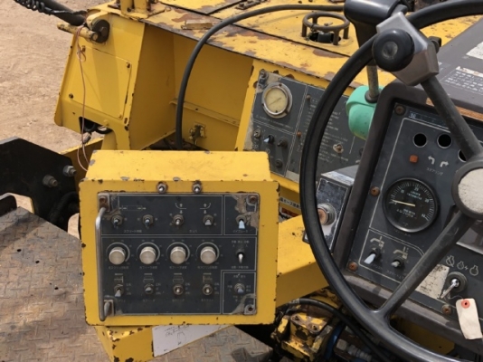 ขายรถปูยาง SUMITOMO (ขนาด 4.5 เมตร) ปี 2006 นำเข้าเองจากญี่ปุ่น สภาพสวยพร้อมใช้งาน มีVDOการทำงานครับ