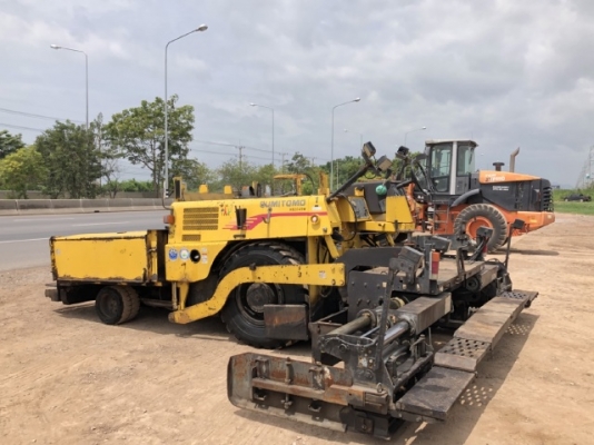 ขายรถปูยาง SUMITOMO (ขนาด 4.5 เมตร) ปี 2006 นำเข้าเองจากญี่ปุ่น สภาพสวยพร้อมใช้งาน มีVDOการทำงานครับ