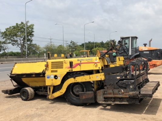 ขายรถปูยาง SUMITOMO (ขนาด 4.5 เมตร) ปี 2006 นำเข้าเองจากญี่ปุ่น สภาพสวยพร้อมใช้งาน มีVDOการทำงานครับ ขายรถปูยาง SUMITOMO (ขนาด 4.5 เมตร) ปี 2006 นำเข้าเองจากญี่ปุ่น สภาพสวยพร้อมใช้งาน มีVDOการทำงานครับ