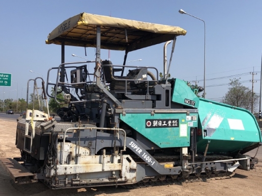 ขายรถปูยาง VOGELE SUPER1600-1 (ขนาด 8 เมตร) ปี 2005 นำเข้าเองจากญี่ปุ่น สภาพสวยพร้อมใช้งาน มีVDOการทำงานครับ
