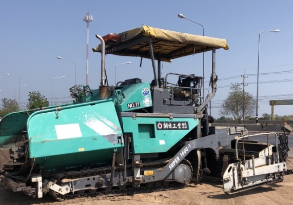 ขายรถปูยาง VOGELE SUPER1600-1 (ขนาด 8 เมตร) ปี 2005 นำเข้าเองจากญี่ปุ่น สภาพสวยพร้อมใช้งาน มีVDOการทำงานครับ