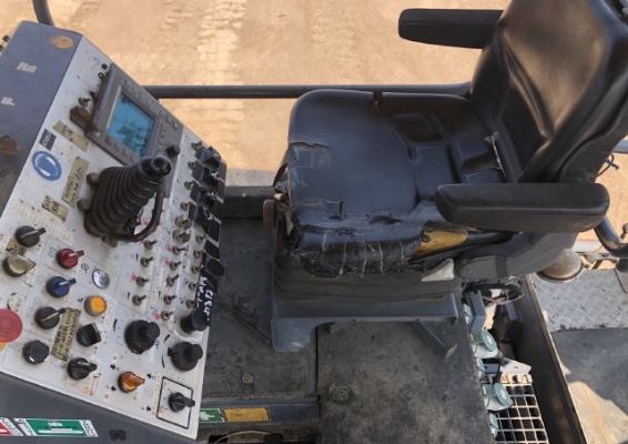 ขายรถปูยาง VOGELE SUPER1600-1 (ขนาด 8 เมตร) ปี 2005 นำเข้าเองจากญี่ปุ่น สภาพสวยพร้อมใช้งาน มีVDOการทำงานครับ