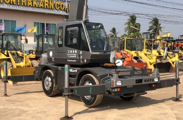 ขายรถเครน KATO KR-10H-LII (ขนาด 10 ตัน) ปี 1999 นำเข้าเองจากญี่ปุ่น สภาพสวยพร้อมใช้ มีVDOการทำงานครับ
