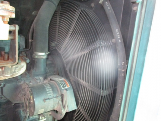 เครื่องปั่นไฟ 400KVA DENYO DCA-400SPK2 โทร. 080-6565422 (หนิง)