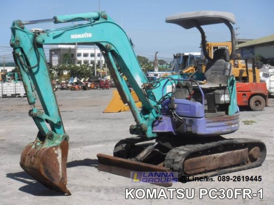 ขายรถขุดKOMATSU PC30FR-1 เครื่องยนต์komatsu-3D82AE ,คอนโทรลน้ำมัน,ปั๊มนิ้ว, แทรคยาง,ใบมีด, รถเดิมๆเก่านอก,มีเอกสาร