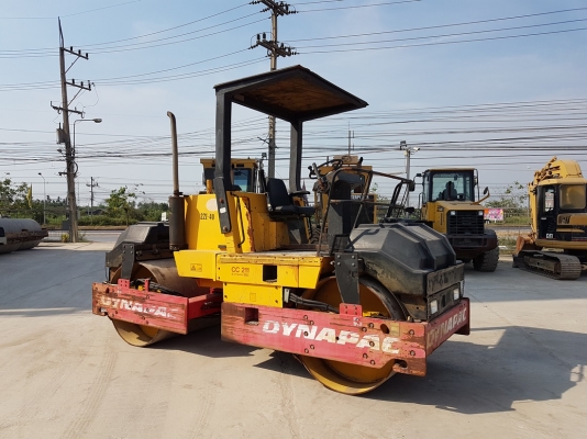 ขายรถบดอัดสั่นสะเทือน DYNAPAC CC211 น้ำหนัก 7 ตัน นำเข้าจาก USA ไม่เคยใช้งานในไทย สภาพเดิมๆ เอกสารคร