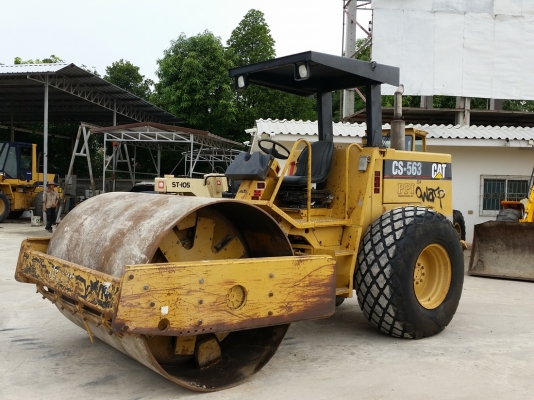 ขายรถบดอัดสั่นสะเทือนล้อเรียบ 10 ตัน CATERPILLAR CS-563 นำเข้าจาก USA แท้ 100\% สภาพสวย ไม่เคยใช้งาน