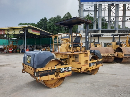 ขายรถบดอัดสั่นสะเทือน ยี่ห้อ CATERPILLAR CB434C นำเข้าจาก USA ไม่เคยใช้งานในไทย ขายรถบดอัดสั่นสะเทือน ยี่ห้อ CATERPILLAR CB434C นำเข้าจาก USA ไม่เคยใช้งานในไทย