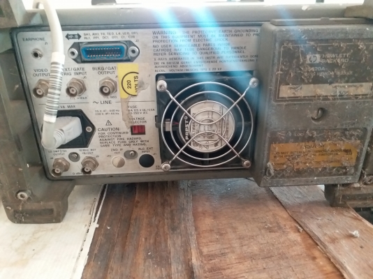 สะเปคตั้ม อานาไลเซอร์ HP 8563 E