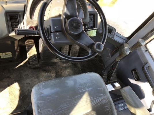 ขายรถตักล้อยาง TCM L13 แขนยาวพิเศษ นำเข้าเองจากญี่ปุ่น สภาพสวยพร้อมใช้ มีVDOการทำงานครับ ขายรถตักล้อยาง TCM L13 แขนยาวพิเศษ นำเข้าเองจากญี่ปุ่น สภาพสวยพร้อมใช้ มีVDOการทำงานครับ