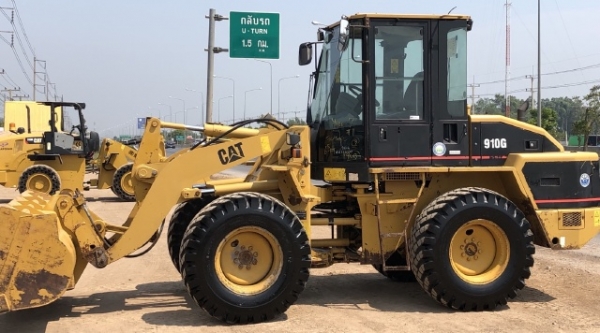 ขายรถตักล้อยาง CAT 910G นำเข้าเองจากญี่ปุ่น สภาพสวยพร้อมใช้ มีVDOการทำงานครับ