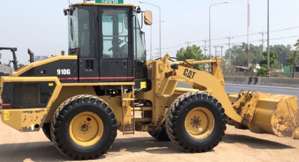 ขายรถตักล้อยาง CAT 910G นำเข้าเองจากญี่ปุ่น สภาพสวยพร้อมใช้ มีVDOการทำงานครับ ขายรถตักล้อยาง CAT 910G นำเข้าเองจากญี่ปุ่น สภาพสวยพร้อมใช้ มีVDOการทำงานครับ