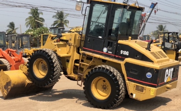 ขายรถตักล้อยาง CAT 910G นำเข้าเองจากญี่ปุ่น สภาพสวยพร้อมใช้ มีVDOการทำงานครับ