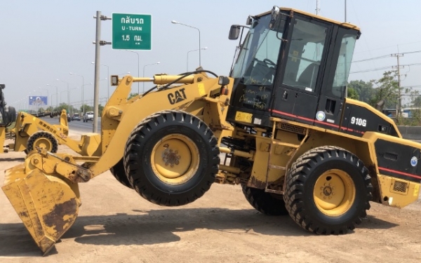 ขายรถตักล้อยาง CAT 910G นำเข้าเองจากญี่ปุ่น สภาพสวยพร้อมใช้ มีVDOการทำงานครับ