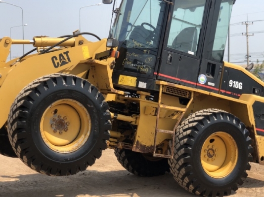 ขายรถตักล้อยาง CAT 910G นำเข้าเองจากญี่ปุ่น สภาพสวยพร้อมใช้ มีVDOการทำงานครับ