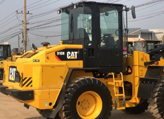 ขายรถตักล้อยาง CAT 910H (เทียบเท่า WA100-6) ปี 2013 รถนอกนำเข้าเองจากญี่ปุ่น สภาพสวยพร้อมใช้ มีVDOการทำงานครับ