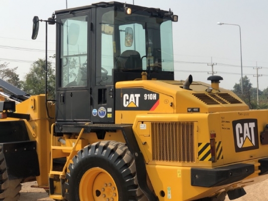 ขายรถตักล้อยาง CAT 910H (เทียบเท่า WA100-6) ปี 2013 รถนอกนำเข้าเองจากญี่ปุ่น สภาพสวยพร้อมใช้ มีVDOการทำงานครับ