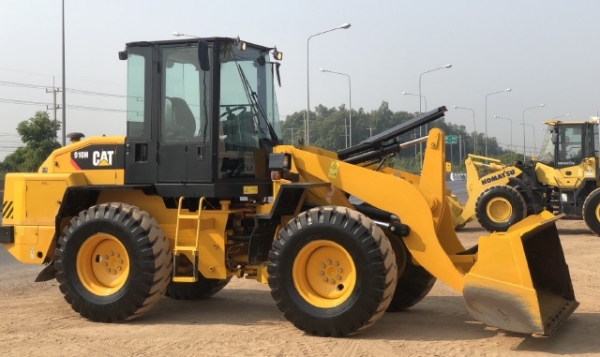 ขายรถตักล้อยาง CAT 910H (เทียบเท่า WA100-6) ปี 2013 รถนอกนำเข้าเองจากญี่ปุ่น สภาพสวยพร้อมใช้ มีVDOการทำงานครับ
