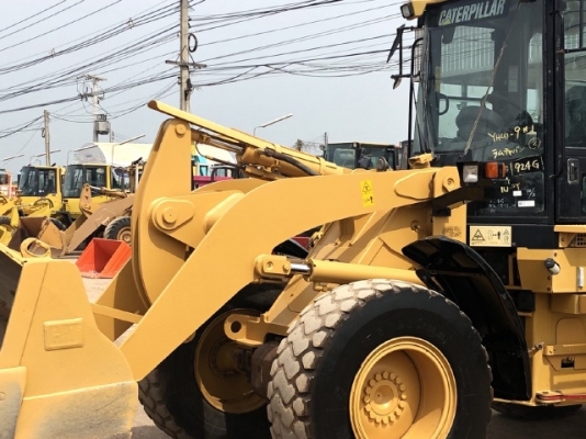 ขายรถตักล้อยาง CAT 924G นำเข้าเองจากญี่ปุ่น สภาพสวยพร้อมใช้ มีVDOการทำงานครับ