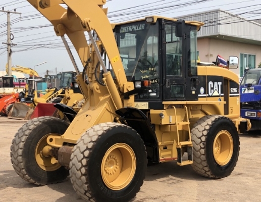 ขายรถตักล้อยาง CAT 924G นำเข้าเองจากญี่ปุ่น สภาพสวยพร้อมใช้ มีVDOการทำงานครับ