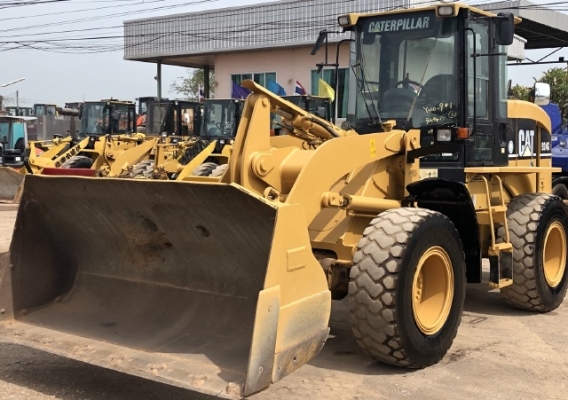 ขายรถตักล้อยาง CAT 924G นำเข้าเองจากญี่ปุ่น สภาพสวยพร้อมใช้ มีVDOการทำงานครับ