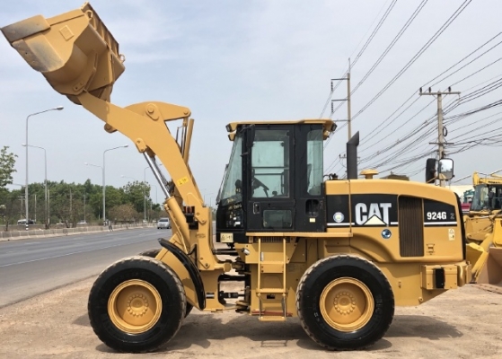 ขายรถตักล้อยาง CAT 924G นำเข้าเองจากญี่ปุ่น สภาพสวยพร้อมใช้ มีVDOการทำงานครับ