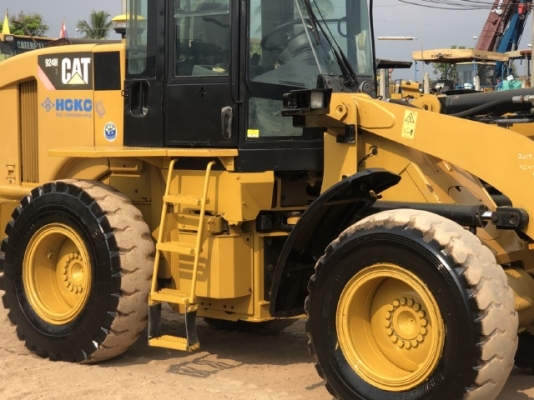 ขายรถตักล้อยาง CAT 924H ปี 2010 นำเข้าเองจากญี่ปุ่น สภาพสวยพร้อมใช้ มีVDOการทำงานครับ
