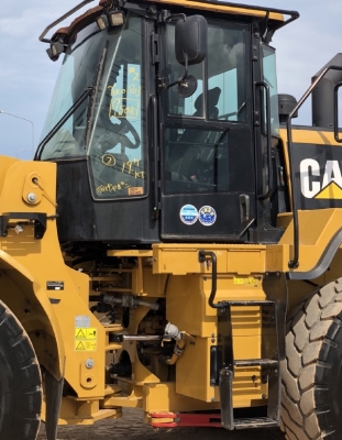 ขายรถตักล้อยาง CAT 950K ปี 2014 นำเข้าเองจากญี่ปุ่น สภาพสวยพร้อมใช้งาน มีVDOการทำงานครับ