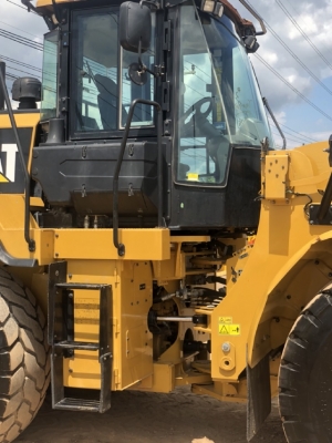 ขายรถตักล้อยาง CAT 950K ปี 2014 นำเข้าเองจากญี่ปุ่น สภาพสวยพร้อมใช้งาน มีVDOการทำงานครับ
