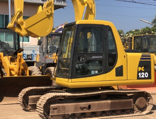 ขายรถขุด KOMATSU PC120-6 อาร์มยาวพิเศษ นำเข้าเองจากญี่ปุ่น สภาพสวยพร้อมใช้ มีVDOการทำงานครับ