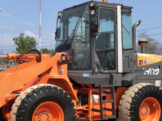 ขายรถตักล้อยาง HITACHI ZW100 ปี 2012 นำเข้าเองจากญี่ปุ่น สภาพสวยพร้อมใช้ มีVDOการทำงานครับ