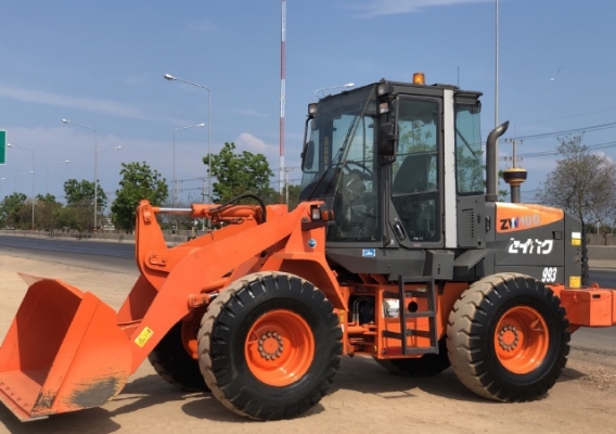 ขายรถตักล้อยาง HITACHI ZW100 ปี 2012 นำเข้าเองจากญี่ปุ่น สภาพสวยพร้อมใช้ มีVDOการทำงานครับ ขายรถตักล้อยาง HITACHI ZW100 ปี 2012 นำเข้าเองจากญี่ปุ่น สภาพสวยพร้อมใช้ มีVDOการทำงานครับ