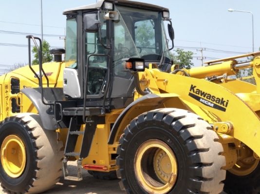 ขายรถตักล้อยาง HITACHI ZW220-5B ปี 2015 นำเข้าเองจากญี่ปุ่น สภาพสวยพร้อมใช้ มีVDOการทำงานครับ