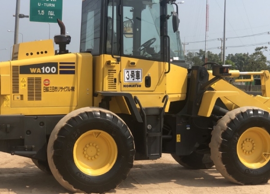 ขายรถตักล้อยาง KOMATSU WA100-5 แขนยาวพิเศษ นำเข้าเองจากญี่ปุ่น สภาพสวยพร้อมใช้งาน มีVDOการทำงานครับ