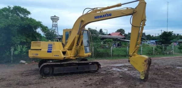 KOMATSU PC 120-3